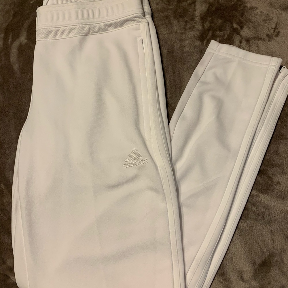 New without tags Adidas pants